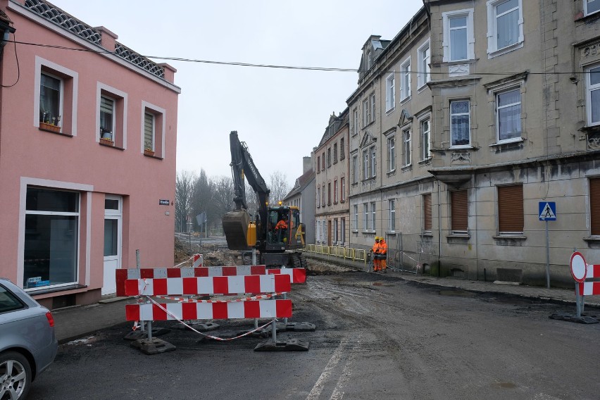 Remont ulicy Zielonogórskiej w Żarach zdaje się nie mieć...