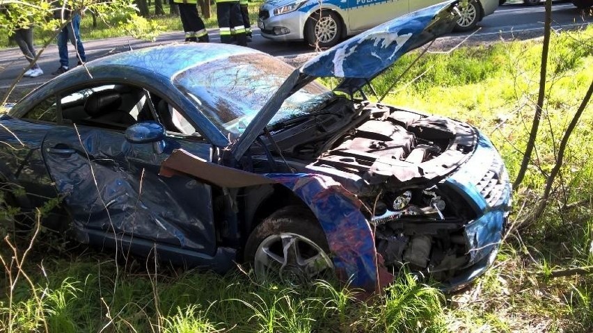 Wypadek w Jawiszowicach. Zderzenie trzech samochodów, ranne niemowlę [ZDJĘCIA]