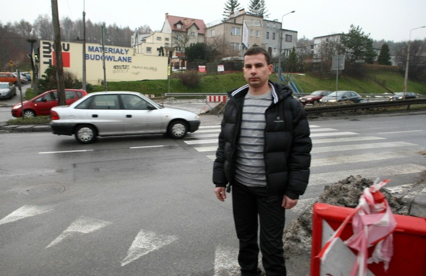 Sebastian Jędrzejewski, radny z Małego Kacka, sam wydaje w...