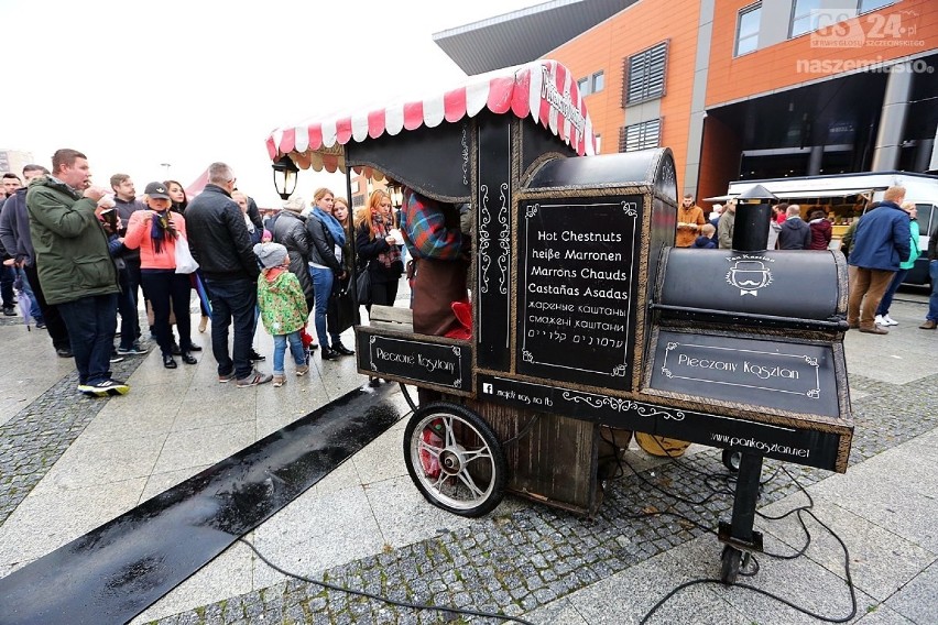 Festiwal Food Trucków w Szczecinie. Smacznie, ale w kolejce [zdjecia]