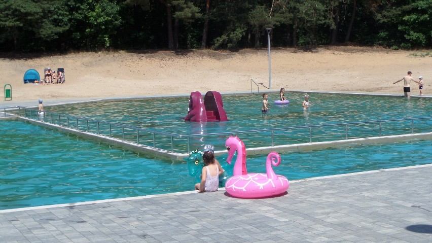 To nowa atrakcja na Jurze - basen w Żarkach! Świetne miejsce do wypoczynku - zobacz ZDJĘCIA