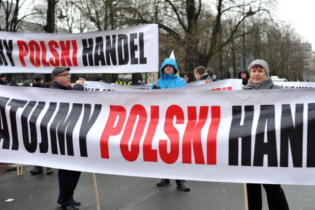 Protest kupców w obronie handlu w Warszawie [ZDJĘCIA, WIDEO]