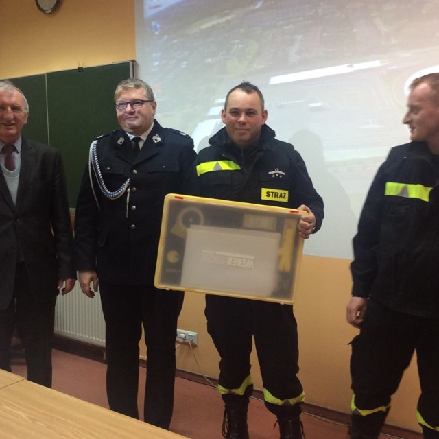 Strażacy ochotnicy otrzymali sprzęt od WORD w Kaliszu