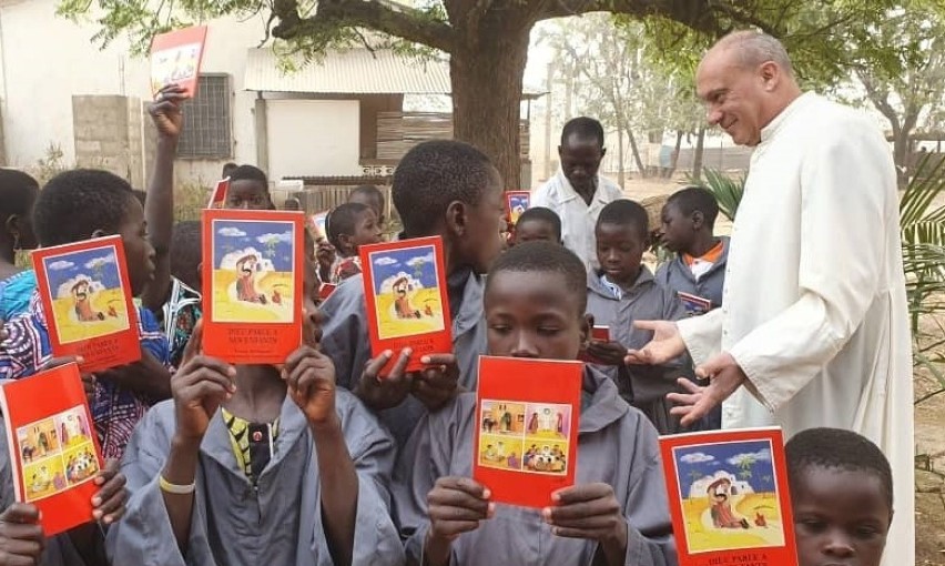 Opolski misjonarz w Togo: "Tu nie ma takich zasad higieny, jakie znamy z Europy"