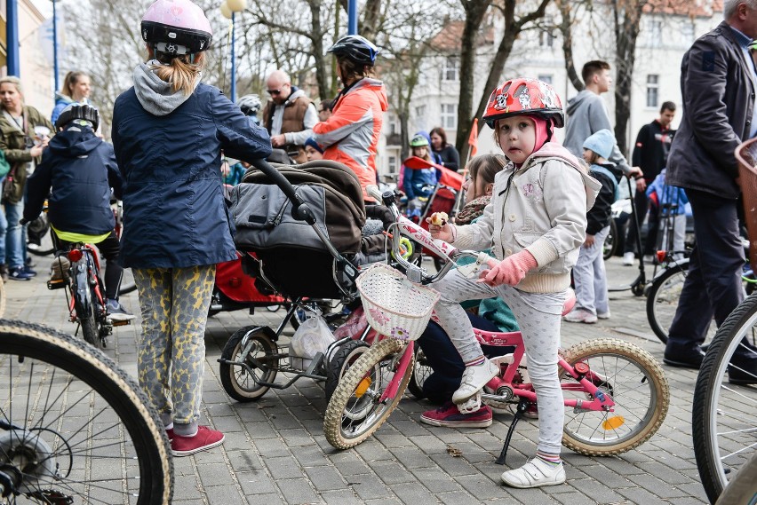 Charytatywny przejazd rowerowy dla pani Joli z Sopotu [ZDJĘCIA]