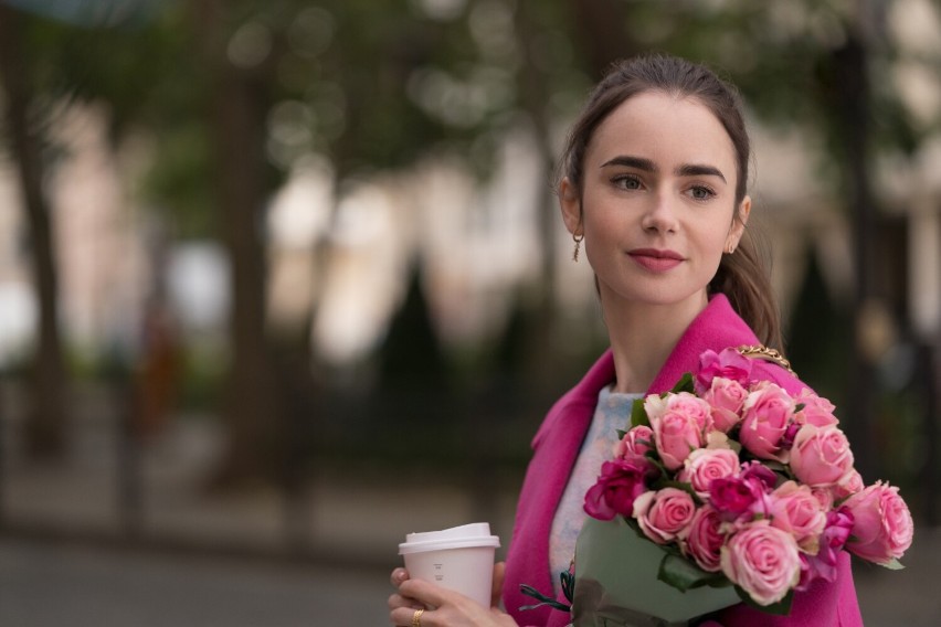 Na zdjęciu Lily Collins jako Emily Cooper w 4 odcinku...