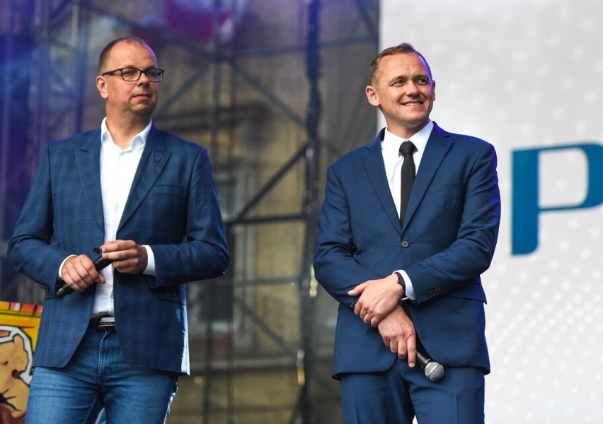 Prezydent Przemyśla Wojciech Bakun i Łukasz Hładun.
