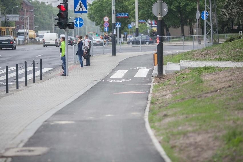 Nowa ścieżka rowerowa w Łodzi. Otwarto drogę na Widzew [ZDJĘCIA]