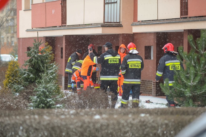 Dramat w wieżowcu na Grunwaldzkiej. Kobieta zginęła skacząc z balkonu