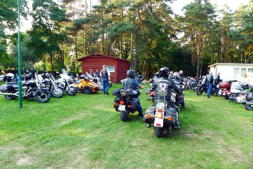 Motocykliści ze Skierniewic pokazali, jak się bawią [ZDJĘCIA]