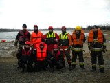 Strażacy z Mysłowic ćwiczyli techniki ratowania ludzi spod lodu [zdjęcia]