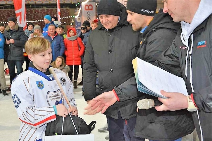 Minihokej. Unia Oświęcim trzecią drużyną w Polsce w Czerkawski Cup na Zimowym Narodowym 2018 [ZDJĘCIA]