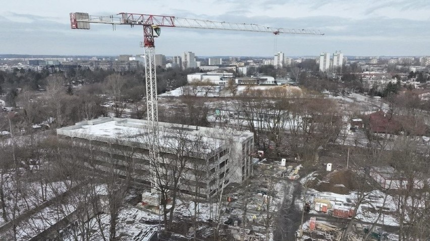 Trwa budowa parkingu na tyłach Krakowskiego Centrum Muzyki.