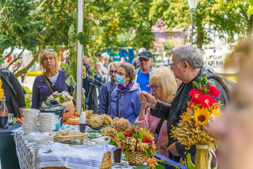 Krynica-Zdrój. Na deptaku królują regionalne produkty. Trwa Małopolski Festiwal Smaku [ZDJĘCIA]