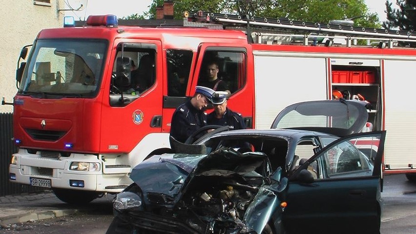 PILNE: Wypadek na Górnośląskiej. Kierowca nie żyje