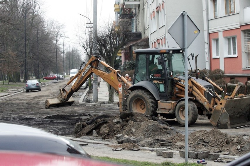 Remont ulic Mickiewicza i Oświęcimskiej w Legnicy