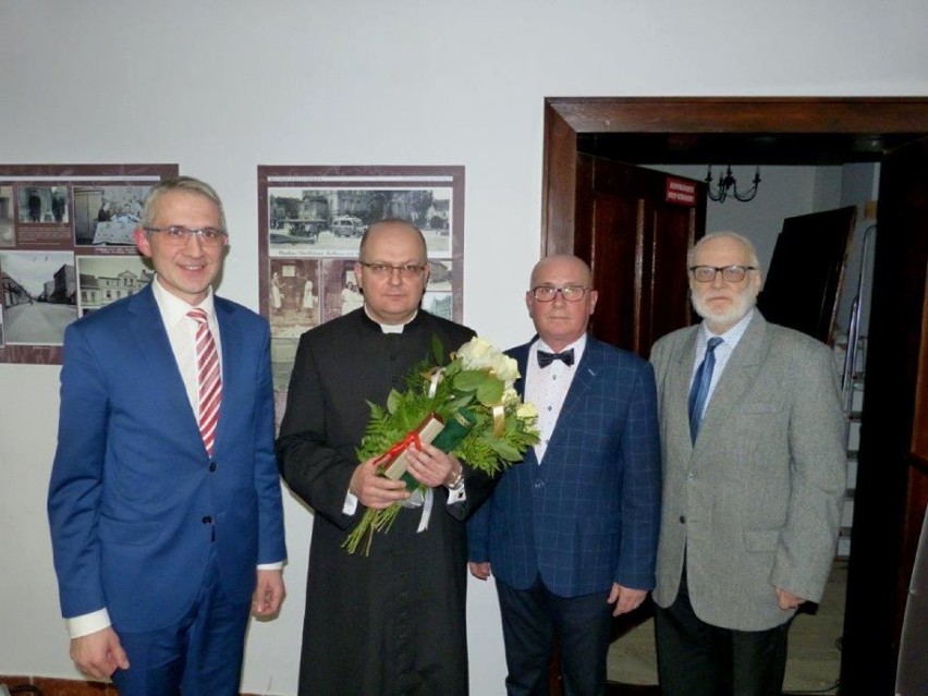 W Muzeum Regionalnym odbyła się promocja książki o parafii w Kuczkowie