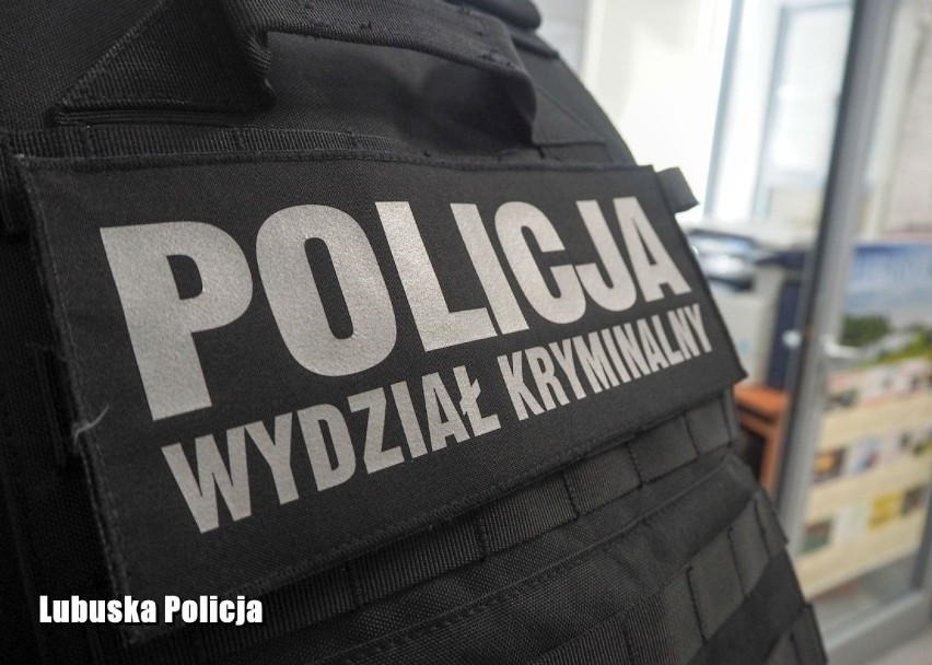 Policjanci z Sulęcin zatrzymali 25-letniego mężczyznę, u...