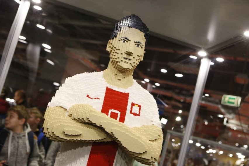 Na PGE Narodowym trwa wystawa klocków Lego. 5 lutego do...