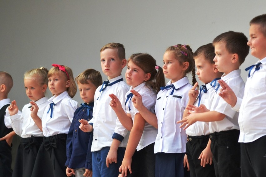 Rozpoczęcie roku szkolnego w SP 36 w Bielsku-Białej.