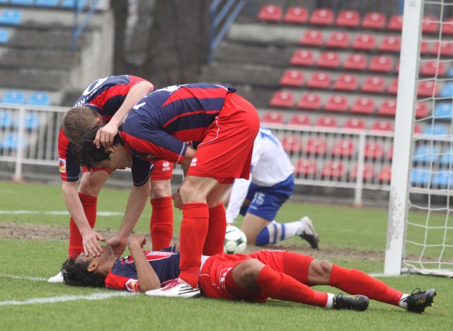 Piast miał wrócić do ekstraklasy, ale wiosną gra fatalnie