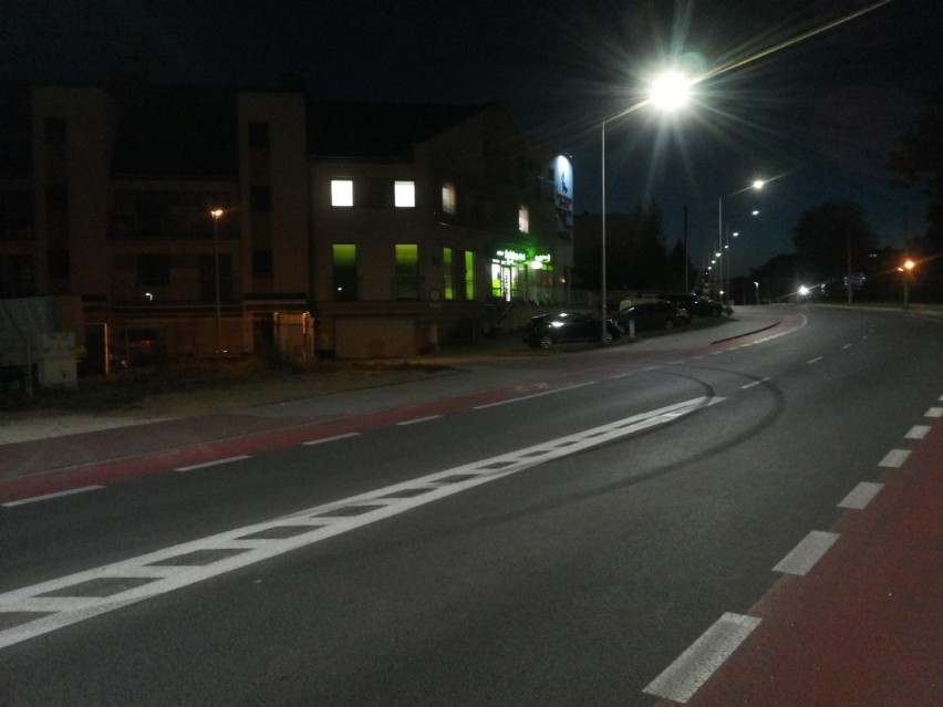Czarne BMW pędziło ulicami Kielc i budziło strach. Świadek zgłasza sprawę na policję (ZDJĘCIA) 