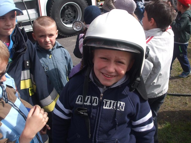Dzieci z Kopanicy z wizytą u strażaków