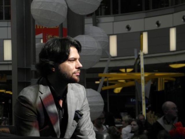 Olivier Janiak poprowadzi imprezę "Chwytaj modę" w Galerii Sky Tower