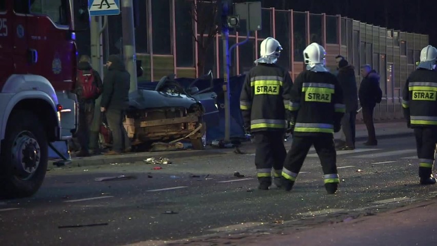 Zobaczcie zdjęcia z wypadku!

Śmiertelny wypadek w Gdyni na...