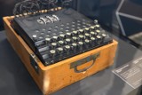 „Enigma” odtworzona przez polski wywiad i jej niemiecki pierwowzór. Jest wyjątkowa okazja, by obydwie obejrzeć w Muzeum II Wojny Światowej