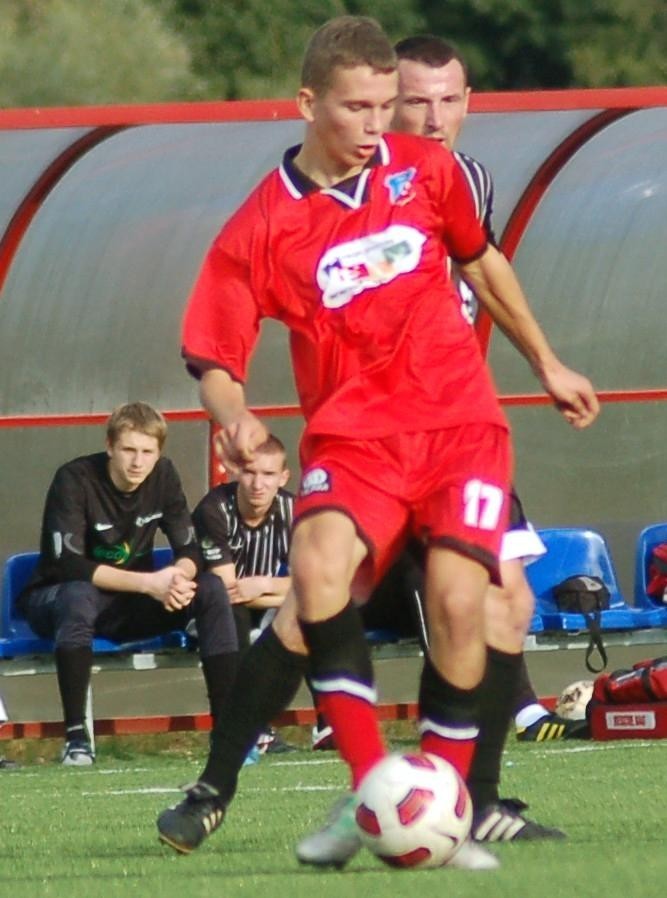 Obra Zbąszyń - Mawit Lwówek 0:1 (0:0)