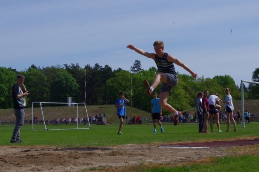 Mistrzostwa Lekkoatletyczne na stadionie [zdjęcia]