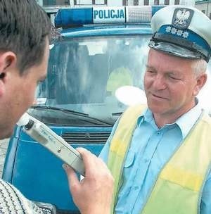 W pierwszym półroczu tego roku kaliska drogówka zatrzymała 330 pijanych kierowców. Fot. S. Szewczyk