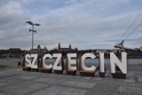 Na Łasztowni (w końcu) pojawił się napis SZCZECIN