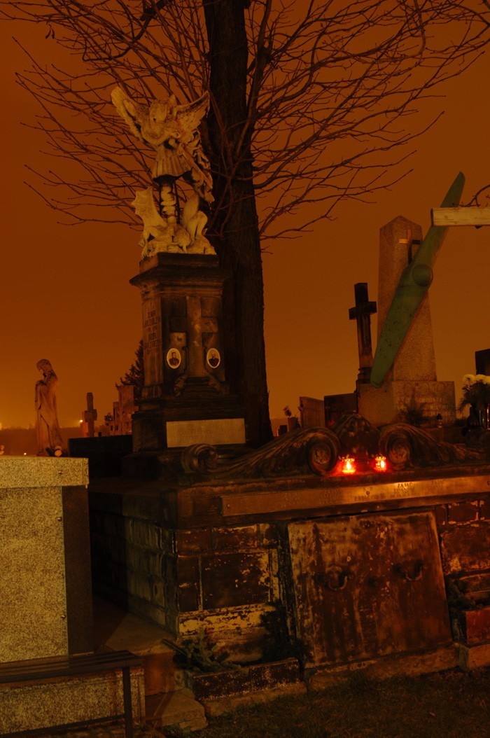 Zdjęcia internauty: Będzińskie cmentarze [ZDJĘCIA]