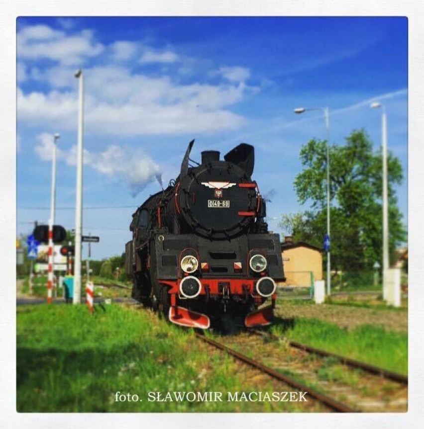 Sławomir Maciaszek z Gołańczy z aparatem poluje na… pociągi