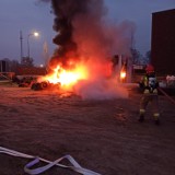 Pożar w Rekowie Górnym. Duże kłęby dymu widać było z daleka w gminie Puck. Trzy zastępy straży walczyły z ogniem