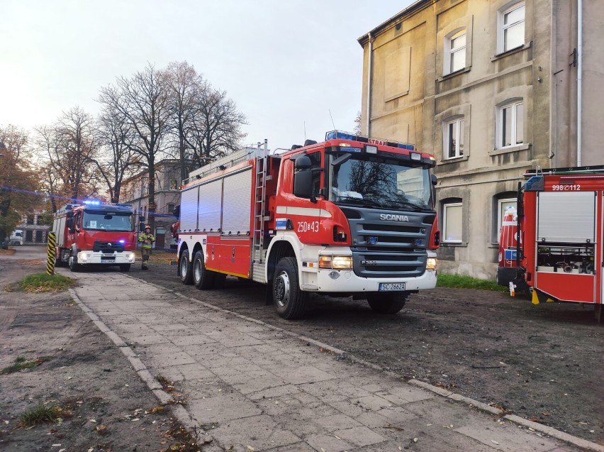 Nastolatka potrącona na parkingu w Częstochowie. Wypadek przy ul. Filomatów. 19-latka trafiła do szpitala