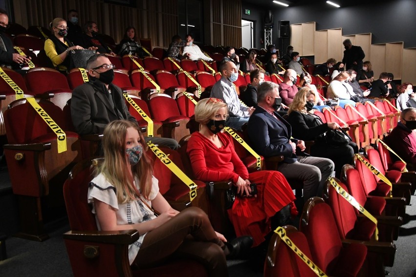 Ruszył Teatr Żeromskiego w Kielcach. Spektakl oglądano na widowni 