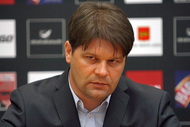 Piłkarze Widzewa rozpoczęli przygotowania do sezonu. Na testy do drużyny trenera Radosława Mroczkowskiego przyjechało ośmiu zawodników.