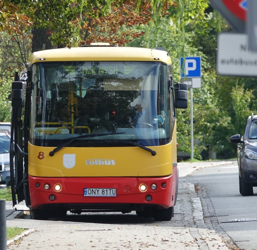 Autobusy MZK w Nysie kursują już do zakładu Umicore w...