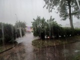 Gwałtowna nawałnica nad Wałbrzychem. Czekają nas burze z gradem, ulewne opady deszczu i silny wiatr