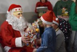 Św. Mikołaj odwiedził dzieci w Karlikowie: nie przyszedł z pustym workiem! To była udana zabawa mikołajkowa!