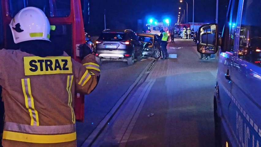 Zderzenie trzech aut na ulicy Wrocławskiej w Kaliszu