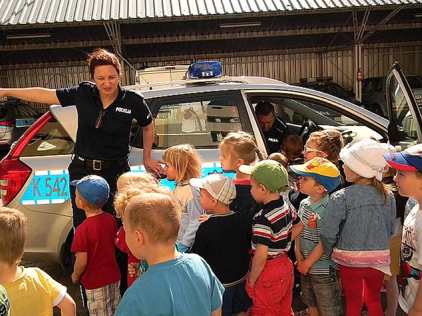 Przedszkolaki odwiedziły policjantów w Kolbuszowie