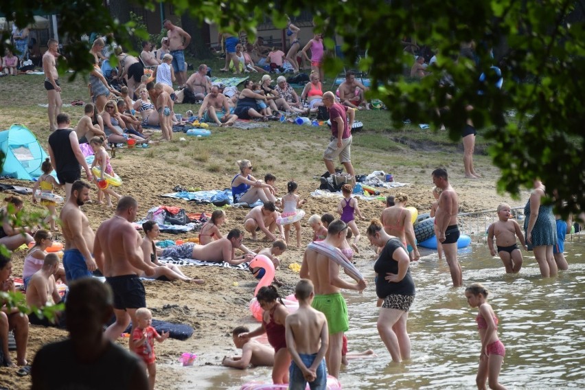 Tak było latem. Upalna niedziela na plaży w Jankowie Dolnym. Tęsknicie za tymczasem?