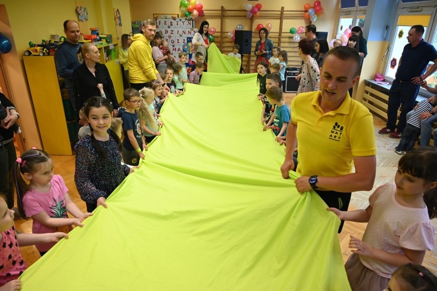 Festyn "Mama, Tata i Ja" w Przedszkolu Samorządowym numer 14...