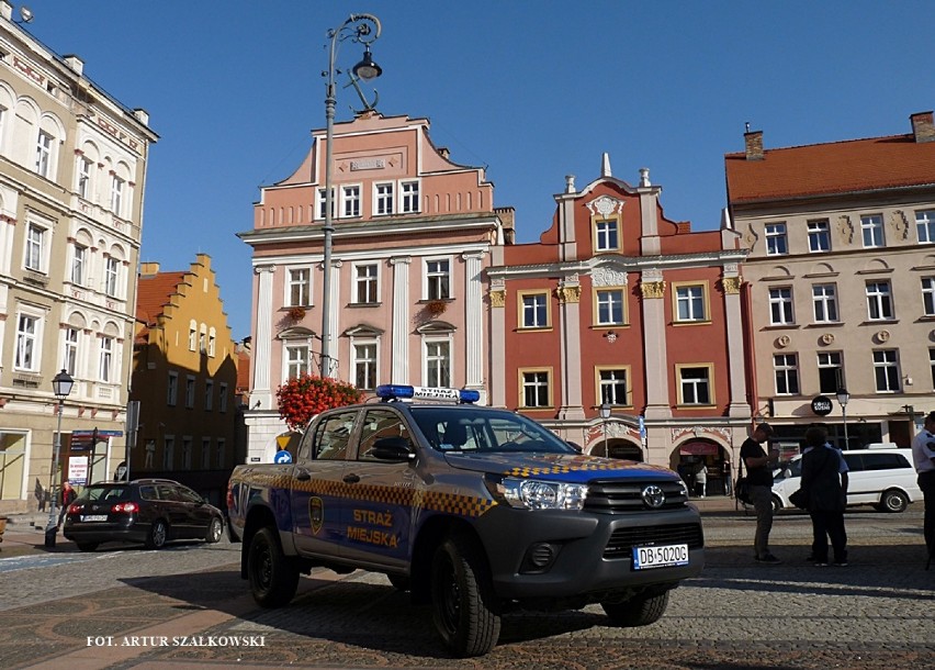 Straż Miejska w Wałbrzychu ma nowy samochód służbowy. To...