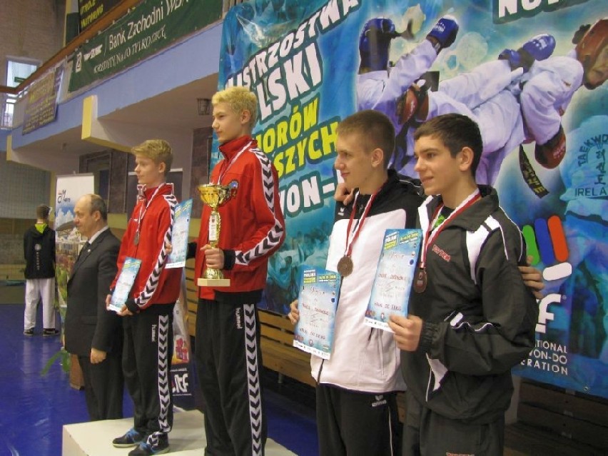 Taekwon–do: Juniorzy z lubińskiego klubu przywieźli trzy medale