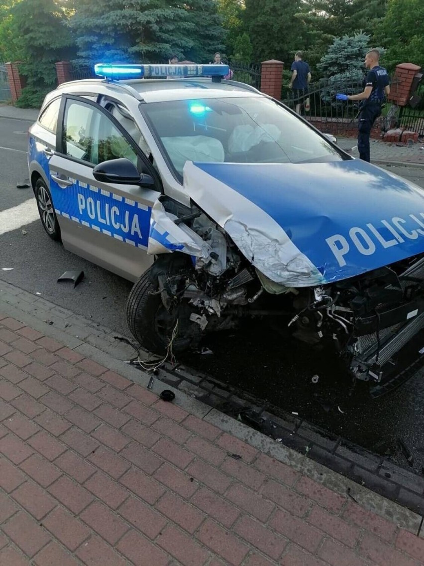 10 lat więzienia grozi 32-latkowi, który uciekał policji i...